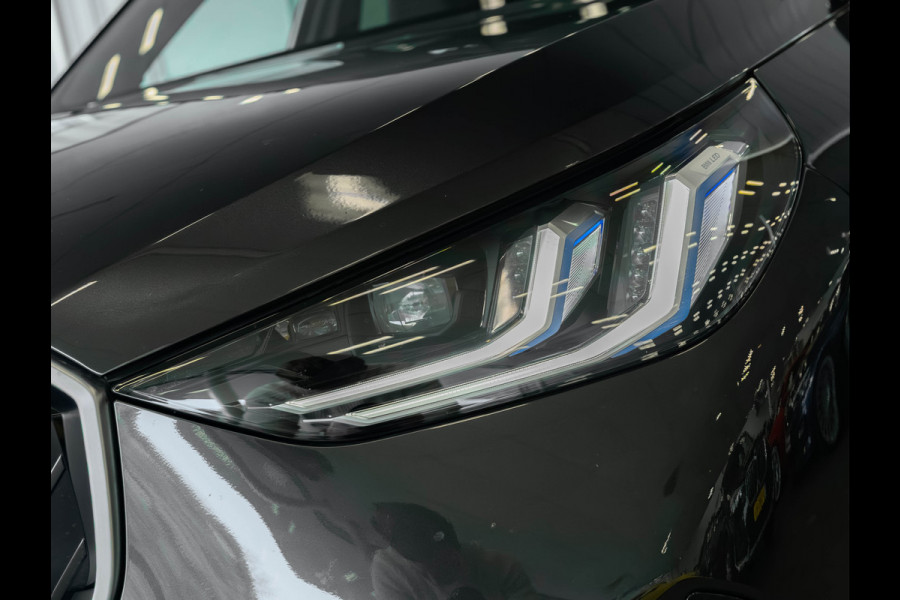 BMW X3 30e xDrive M-Sport - Pano - Trekhaak - ACC - Memoryzetel