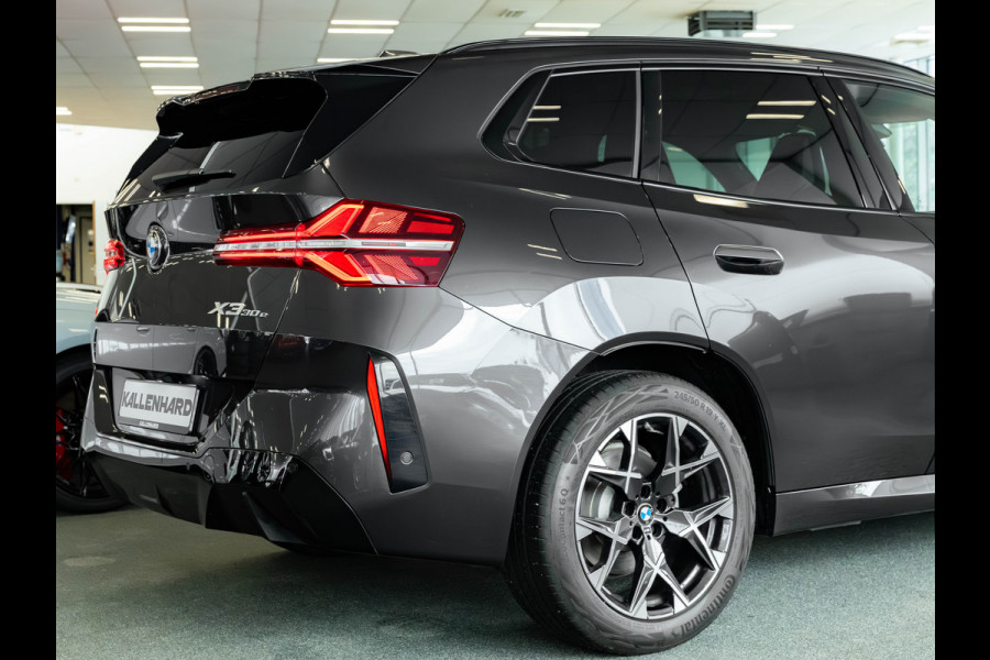 BMW X3 30e xDrive M-Sport - Pano - Trekhaak - ACC - Memoryzetel