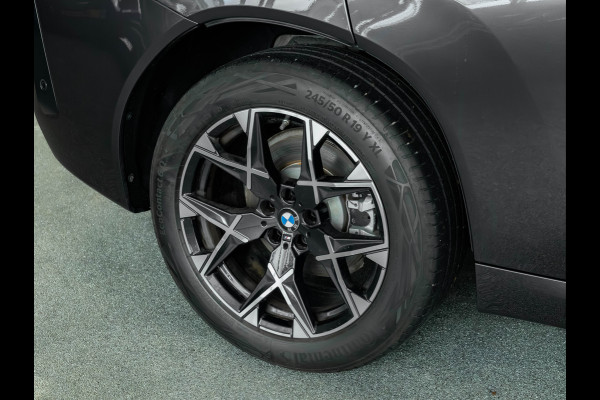 BMW X3 30e xDrive M-Sport - Pano - Trekhaak - ACC - Memoryzetel