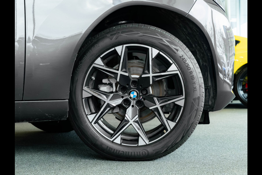 BMW X3 30e xDrive M-Sport - Pano - Trekhaak - ACC - Memoryzetel