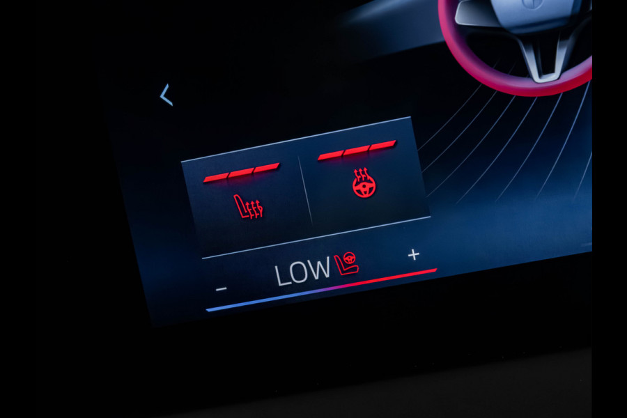 BMW X3 30e xDrive M-Sport - Pano - Trekhaak - ACC - Memoryzetel