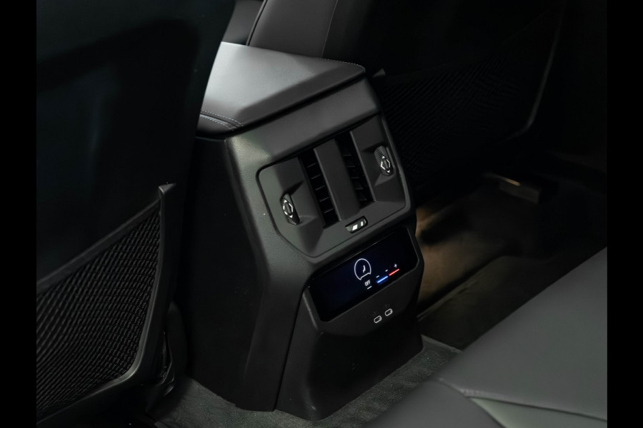 BMW X3 30e xDrive M-Sport - Pano - Trekhaak - ACC - Memoryzetel