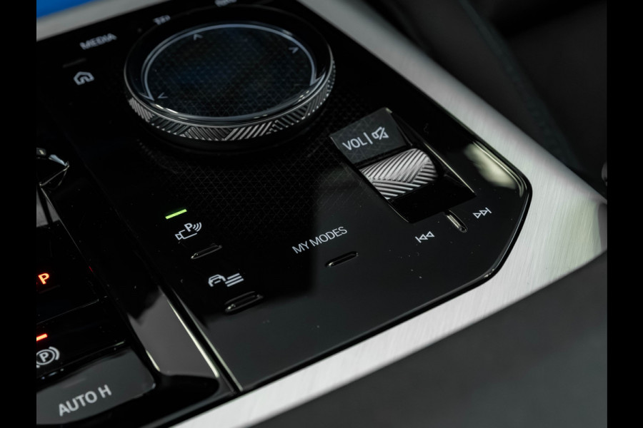 BMW X3 30e xDrive M-Sport - Pano - Trekhaak - ACC - Memoryzetel