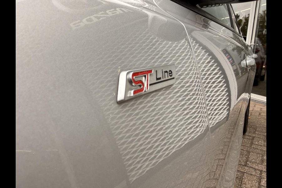 Ford Focus 1.0 EcoBoost Hybrid ST Line Style WINTER PACKAGE | TREKHAAK AFNEEMBAAR | NL AUTO |