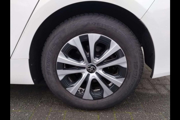 Toyota Prius 1.8 Dynamic Hybrid | Trekhaak | Stoelverwarming | Navigatie | Cruise Control | Climate Control |