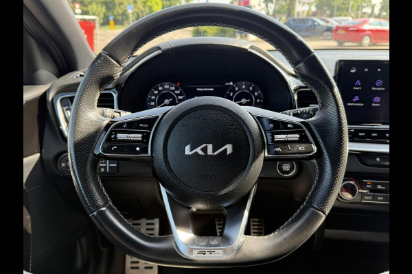 Kia Ceed 1.5 T-GDi GT-Line | ACHTERUITRIJCAMERA | NAVIGATIE SYSTEEM | CLIMATE CONTROL | AFNEEMBARE TREKHAAK |