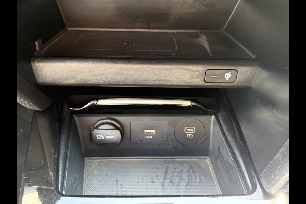 Kia Ceed 1.5 T-GDi GT-Line | ACHTERUITRIJCAMERA | NAVIGATIE SYSTEEM | CLIMATE CONTROL | AFNEEMBARE TREKHAAK |