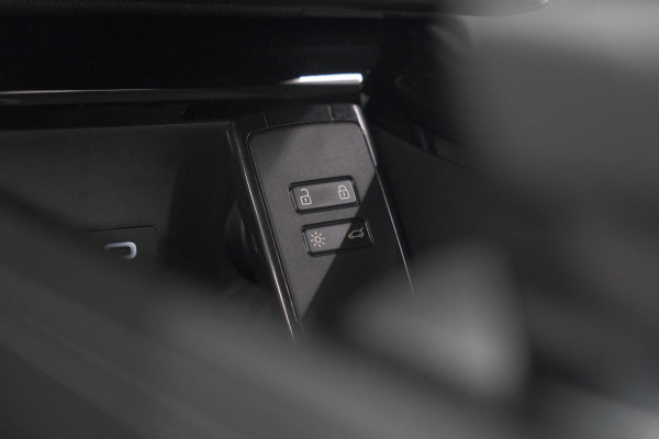 Renault Austral 1.2 E-Tech Full Hybrid 200 Techno | Adaptieve Cruise Control | Pack Winter | Camera | Dodehoekdetectie