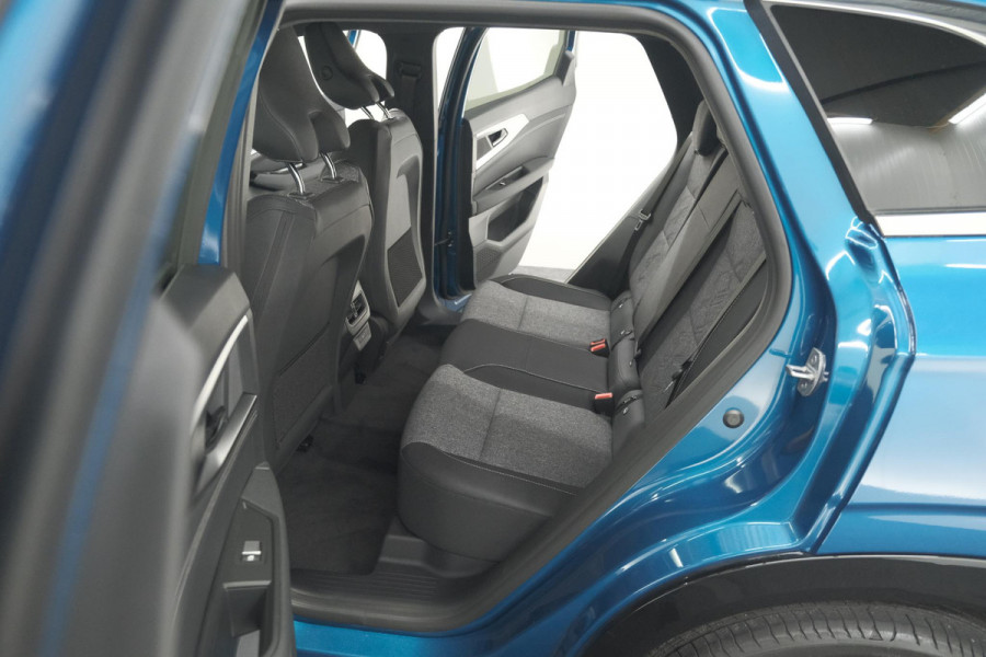 Renault Austral 1.2 E-Tech Full Hybrid 200 Techno | Nieuw Model | Pack Winter | Adaptieve Cruise Control | Camera