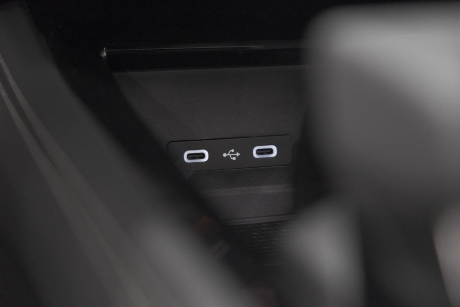 Renault Austral 1.2 E-Tech Full Hybrid 200 Techno | Nieuw Model | Pack Winter | Adaptieve Cruise Control | Camera