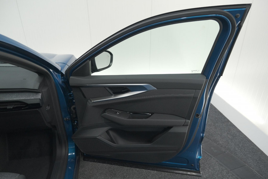 Renault Austral 1.2 E-Tech Full Hybrid 200 Techno | Nieuw Model | Pack Winter | Adaptieve Cruise Control | Camera