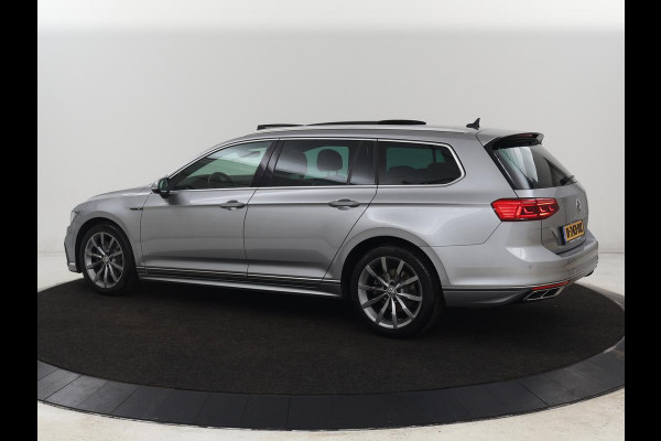 Volkswagen Passat 1.5 TSI R Line | Panoramadak | Nappaleder | Stoelverwarming | Massage | Memory | Camera | Matrix LED | Carplay | Navigatie | Keyless | Virtual Cockpit