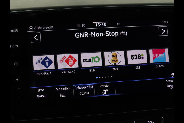 Volkswagen Passat 1.5 TSI R Line | Panoramadak | Nappaleder | Stoelverwarming | Massage | Memory | Camera | Matrix LED | Carplay | Navigatie | Keyless | Virtual Cockpit