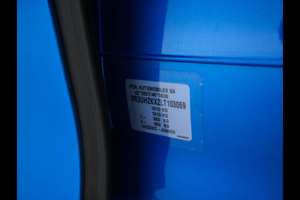 Peugeot e-208 EV GT 350 50 kWh [ 3-Fase ] (INCL.BTW) *PANO | FULL-LED | DIGI-COCKPIT | BLINDSPOT | CAMERA | LEATHER-ALCANTARA | AMBIENT-LIGHT | NAVI-FULLMAP | LANE-ASSIST | KEYLESS | DAB | CCS-FASTLOADER | HEATED-SPORTSEATS | 17''ALU