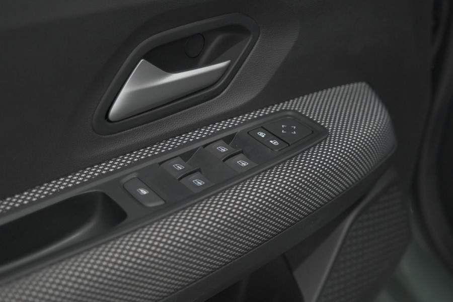 Dacia Jogger TCe 100 ECO-G LPG Expression | 7 Zitplaatsen | Camera | Dodehoekdetectie | Navigatie