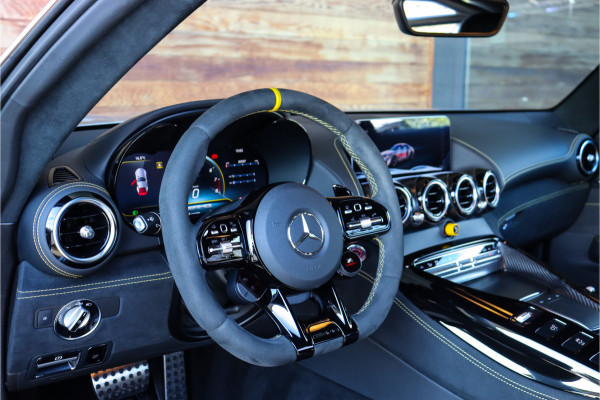 Mercedes-Benz AMG GTR 4.0 R PRO **Ceramic/Achterasbesturing/Full carbon**
