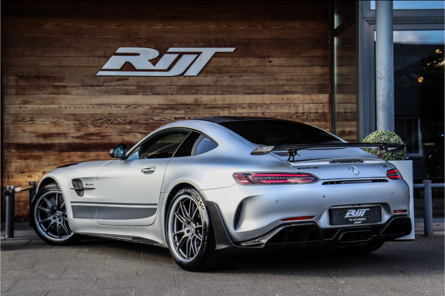 Mercedes-Benz AMG GTR 4.0 R PRO **Ceramic/Achterasbesturing/Full carbon**