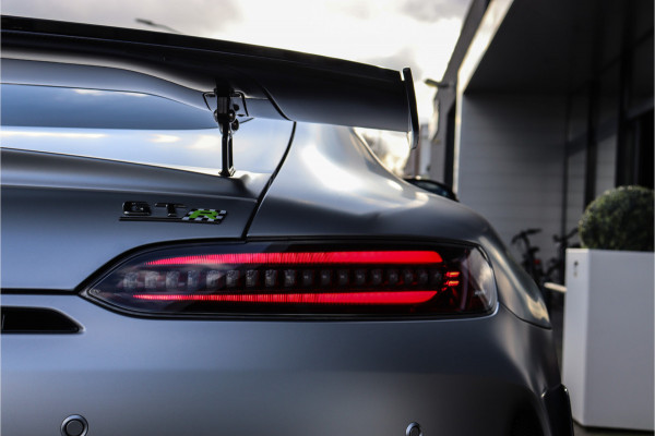 Mercedes-Benz AMG GTR 4.0 R PRO **Ceramic/Achterasbesturing/Full carbon**