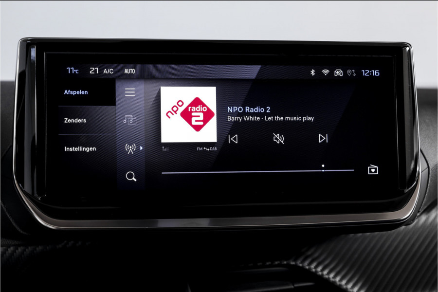 Peugeot 2008 1.2 Hybrid 145 Allure - Automaat | Dig. Cockpit | Adapt. Cruise | Stoelverw. | PDC | Camera | App. Connect | ECC | DAB | LM 17" | 8306