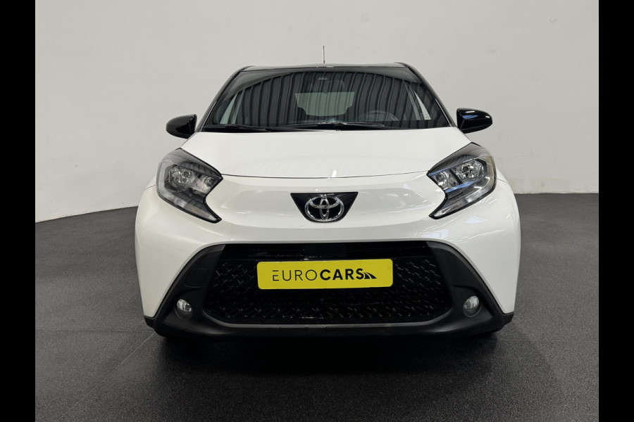 Toyota Aygo X 1.0 VVT-i Automaat Pulse Navigatie Apple Carplay/Android Auto Camera 17" Lichtmetalen Velgen Climate Control Adaptive Cruise Control Two Tone