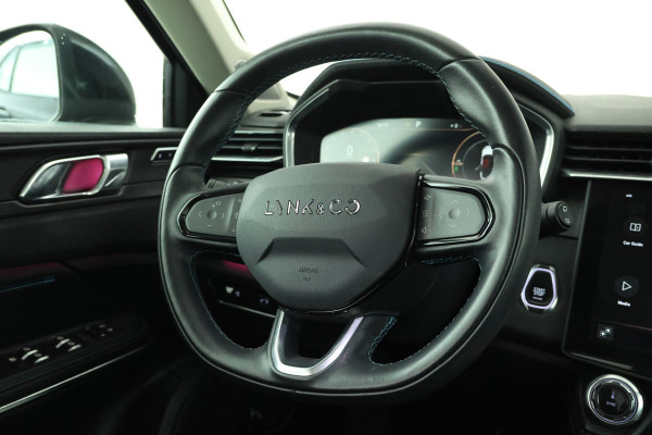 Lynk & Co 01 1.5 all black, navigatie, climate
