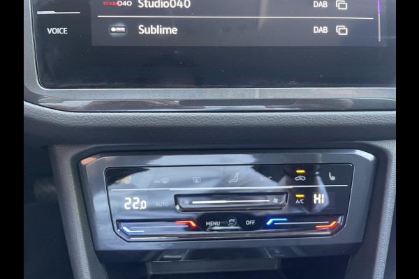 Volkswagen Tiguan 1.5 TSI 150pk DSG Elegance | Navigatie | Apple Carplay/Android Auto | Parkeersensoren | Camera | Adaptive Cruise Control | Stuur-en stoelverwarming | Matrix LED-koplampen | Virtual Cockpit | Getinte ramen | Climate Control | ErgoActive stoelen