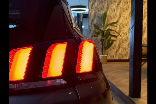 Peugeot 5008 1.6 e-THP GT-Line 7P Garantie Pano Memory Leder Blindspot StoelVW Elek Achterklep ACC Navi Clima Led Lane Rijklaar