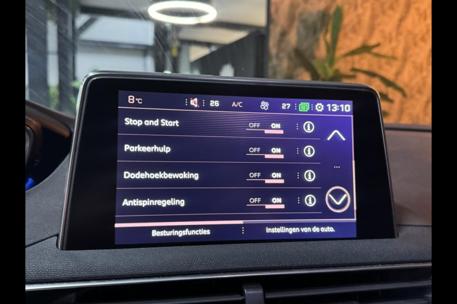 Peugeot 5008 1.6 e-THP GT-Line 7P Garantie Pano Memory Leder Blindspot StoelVW Elek Achterklep ACC Navi Clima Led Lane Rijklaar