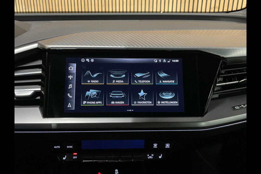 Audi Q4 e-tron 40 Advanced edition 77 kWh|TREKHAAK|ACC|APPLE CARPLAY|CAMERA|STOELVERW|NAVI|INCL BTW|NL-AUTO|1e EIG| NAP|
