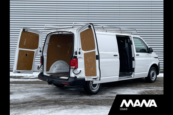 Volkswagen Transporter 2.0 TDI L2H1 Camera Cruise Trekhaak Voorruitverwarming