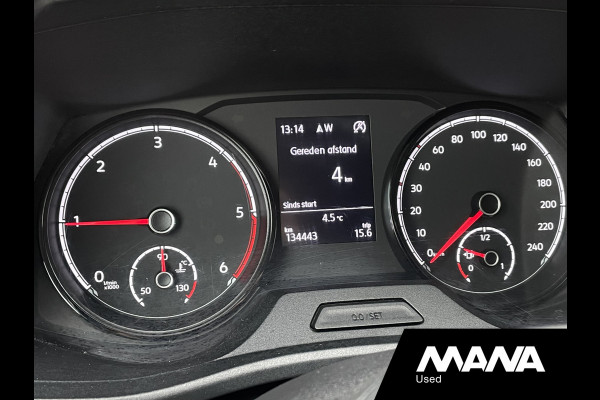 Volkswagen Transporter 2.0 TDI L2H1 Camera Cruise Trekhaak Voorruitverwarming