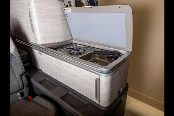 Volkswagen California Ocean eHybrid 4Motion / 245pk / Trekhaak /