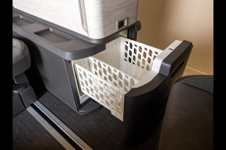 Volkswagen California Ocean eHybrid 4Motion / 245pk / Trekhaak /