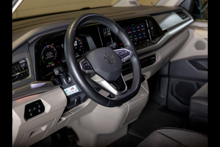 Volkswagen California Ocean eHybrid 4Motion / 245pk / Trekhaak /