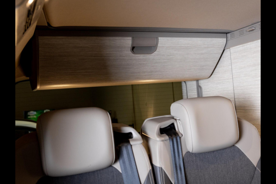 Volkswagen California Ocean eHybrid 4Motion / 245pk / Trekhaak /