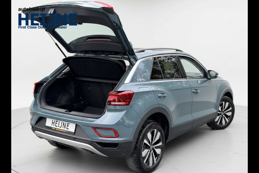 Volkswagen T-Roc TSI 115PK LIFE GOAL EDITION NAVI/CARPLAY/STOELVERWARMING
