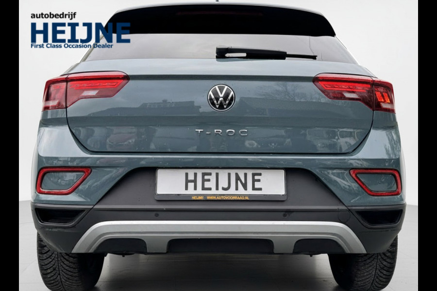 Volkswagen T-Roc TSI 115PK LIFE GOAL EDITION NAVI/CARPLAY/STOELVERWARMING