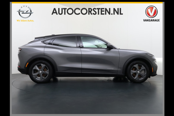 Ford Mustang Mach-E RWD 75kWh Leer (semi-)Autopilot PanoDak Trekhaak 360°Topview-Camera Adaptive-Cruise-Control Apple Carplay B&O®-Hifi 18" E DAB Lane-Assist Keyless-go Autonomous Emergency Braking ESP ASR Verkeersbordherkenning Vermoeidheidsherkenning Dodehoek-Detector 1e Eigenaar Origineel Nederlandse Auto Nieuwprijs €50.424