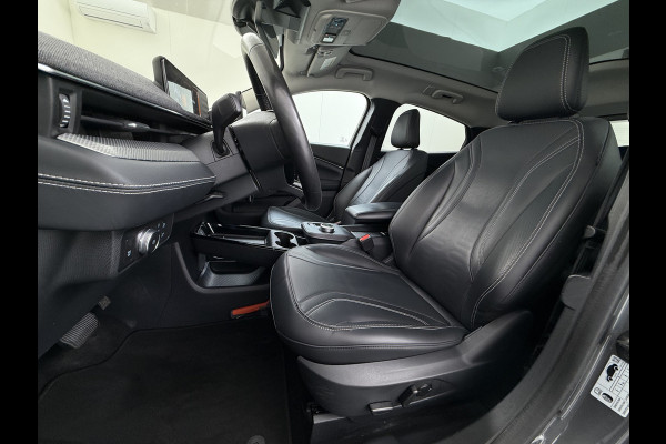 Ford Mustang Mach-E RWD 75kWh Leer (semi-)Autopilot PanoDak Trekhaak 360°Topview-Camera Adaptive-Cruise-Control Apple Carplay B&O®-Hifi 18" E DAB Lane-Assist Keyless-go Autonomous Emergency Braking ESP ASR Verkeersbordherkenning Vermoeidheidsherkenning Dodehoek-Detector 1e Eigenaar Origineel Nederlandse Auto Nieuwprijs €50.424