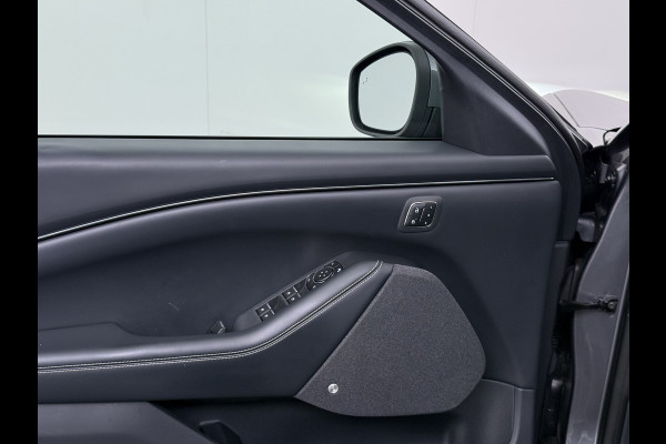 Ford Mustang Mach-E RWD 75kWh Leer (semi-)Autopilot PanoDak Trekhaak 360°Topview-Camera Adaptive-Cruise-Control Apple Carplay B&O®-Hifi 18" E DAB Lane-Assist Keyless-go Autonomous Emergency Braking ESP ASR Verkeersbordherkenning Vermoeidheidsherkenning Dodehoek-Detector 1e Eigenaar Origineel Nederlandse Auto Nieuwprijs €50.424