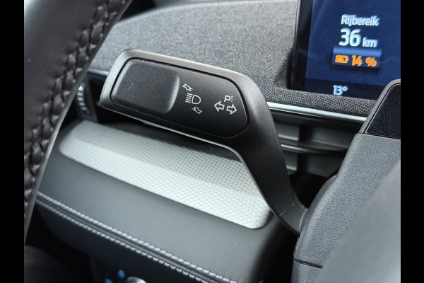 Ford Mustang Mach-E RWD 75kWh Leer (semi-)Autopilot PanoDak Trekhaak 360°Topview-Camera Adaptive-Cruise-Control Apple Carplay B&O®-Hifi 18" E DAB Lane-Assist Keyless-go Autonomous Emergency Braking ESP ASR Verkeersbordherkenning Vermoeidheidsherkenning Dodehoek-Detector 1e Eigenaar Origineel Nederlandse Auto Nieuwprijs €50.424