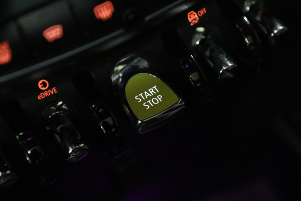 MINI Countryman 2.0 Cooper S E ALL4 Untamed Edition NAP/PANO/H-K/MEM/CARPLAY/VOL