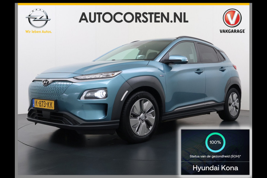 Hyundai Kona EV 64kWh SOH 100% Fase 3 Warmtepomp Leder Schuif-/kanteldak Head-Up Display Adap.Cruise Apple Carplay Android Auto Navi Ecc Came Keyless Stoelverwarming/Koeling Stuurverwarming Elek.Stoelen Blind Spot Monitoring Lane Assist DAB Led Origineel Nederlandse Auto Super compleet!