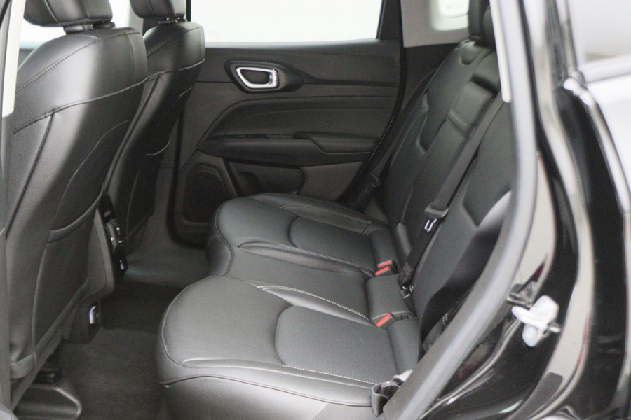 Jeep Compass 4xe 240 Plug-in Hybrid Electric S Leer, Virtual Cockpit, Camera, Stuur-/Stoelverw., Apple Carplay, ACC, 19"