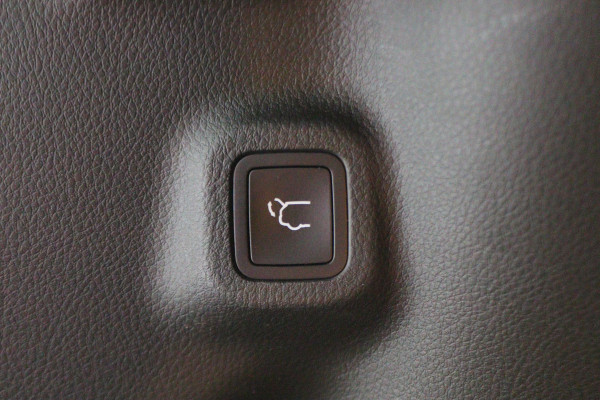 Jeep Compass 4xe 240 Plug-in Hybrid Electric S Leer, Virtual Cockpit, Camera, Stuur-/Stoelverw., Apple Carplay, ACC, 19"