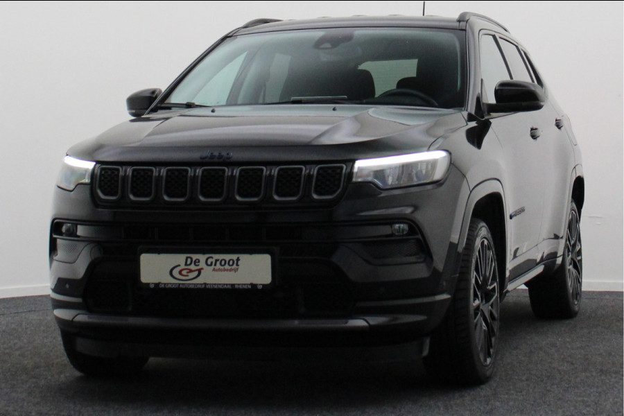 Jeep Compass 4xe 240 Plug-in Hybrid Electric S Leer, Virtual Cockpit, Camera, Stuur-/Stoelverw., Apple Carplay, ACC, 19"