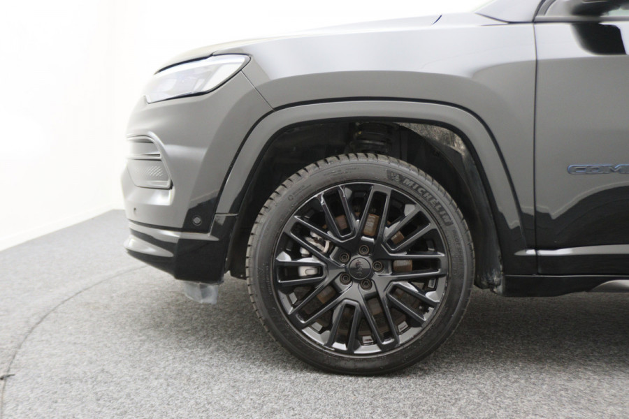Jeep Compass 4xe 240 Plug-in Hybrid Electric S Leer, Virtual Cockpit, Camera, Stuur-/Stoelverw., Apple Carplay, ACC, 19"