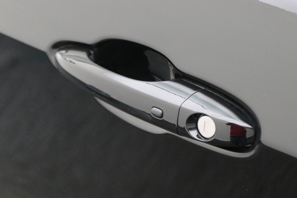 Jeep Compass 4xe 240 Plug-in Hybrid Electric S Leer, Virtual Cockpit, Camera, Stuur-/Stoelverw., Apple Carplay, ACC, 19"