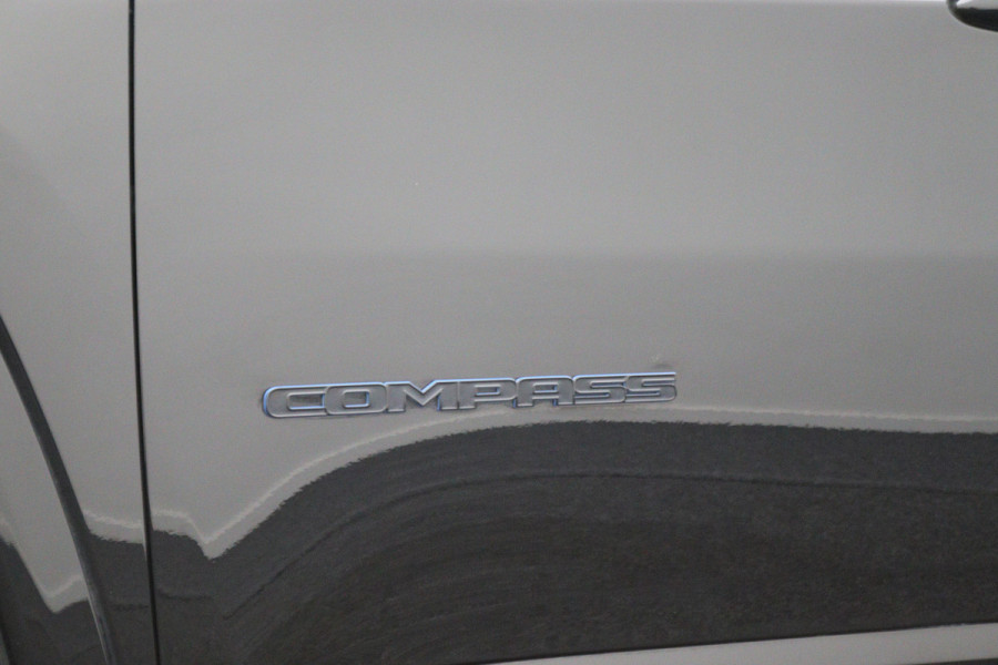 Jeep Compass 4xe 240 Plug-in Hybrid Electric S Leer, Virtual Cockpit, Camera, Stuur-/Stoelverw., Apple Carplay, ACC, 19"