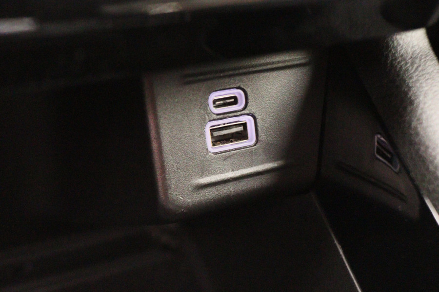 Jeep Compass 4xe 240 Plug-in Hybrid Electric S Leer, Virtual Cockpit, Camera, Stuur-/Stoelverw., Apple Carplay, ACC, 19"